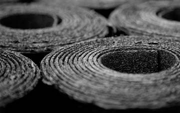 Tandem bitumen roof disadvantages